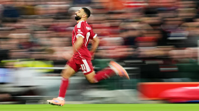 Mohamed Salah apologised to Liverpool teammates Curtis Jones reveals