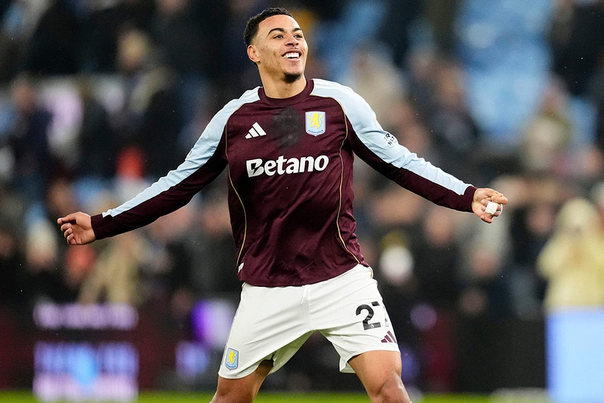 Aston Villa vs Manchester United Premier League match-Morgan Rogers
