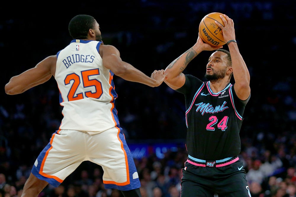 New York Knicks vs Miami Heat NBA basketball-Norman Powel 