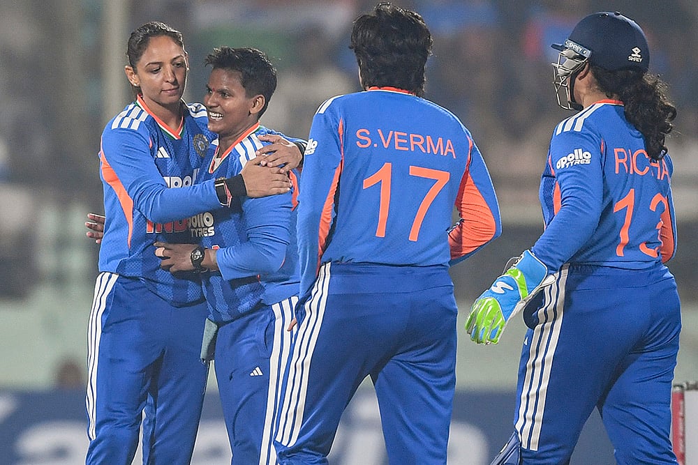 IND W vs SL W 1st T20I Cricket-Deepti Sharma