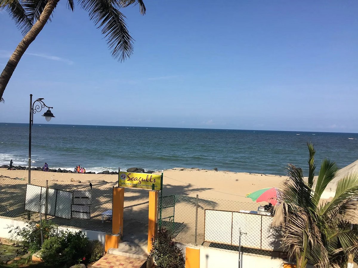 Seagulls Beach Resort
