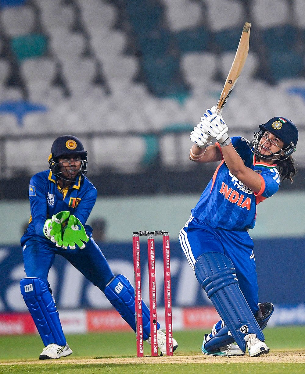 IND W vs SL W 2nd T20I Cricket-Smriti Mandhana