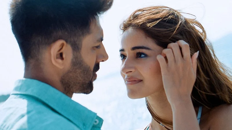 Tu Meri Main Tera Main Tera Tu Meri box office collection Day 1