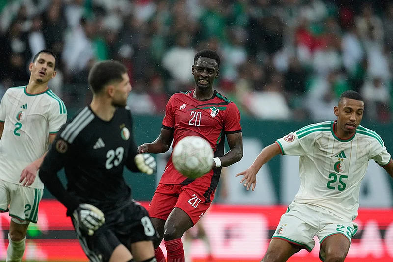 Algeria vs Sudan Africa Cup of Nations Soccer-Abo Eisa