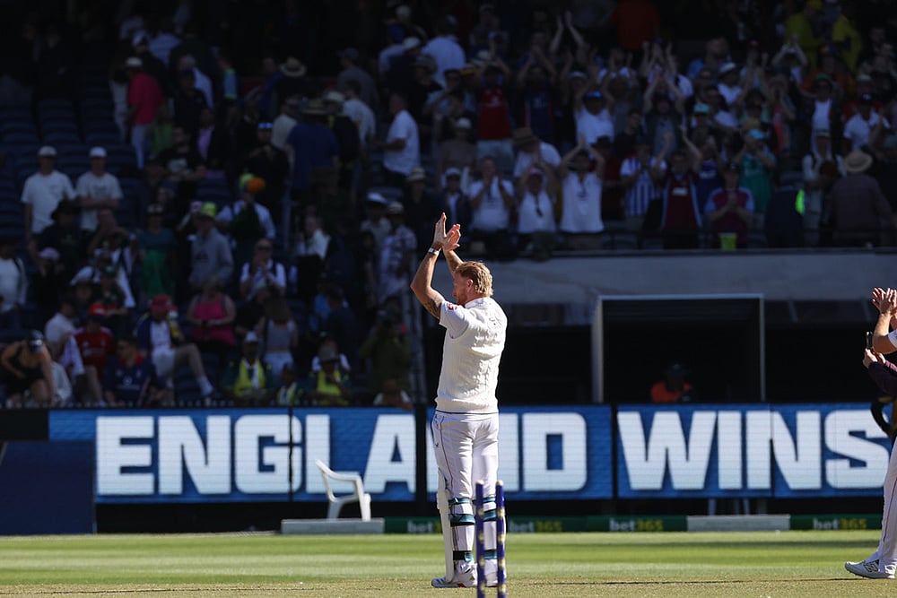 | Photo: AP/Hamish Blair : England's Ben Stokes applauds the crowd after England defeated Australia on Day 2 of their Ashes cricket test match in Melbourne.