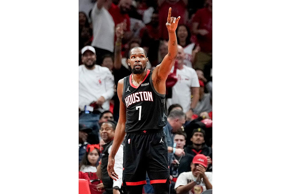 NBA Basketball Game: Houston Rockets vs Cleveland Cavaliers