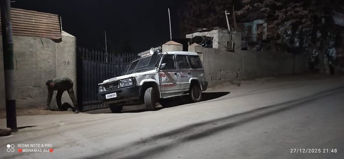 X/ @RuhullahMehdi : Armed police have been deployed outside the residence of Ruhullah Mehdi