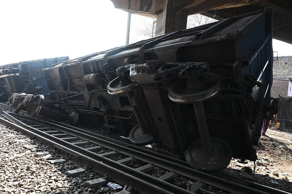 IMAGO / Hindustan Times; Representative image : An Eastern Railway official said an inquiry has been ordered to ascertain the cause of the accident.