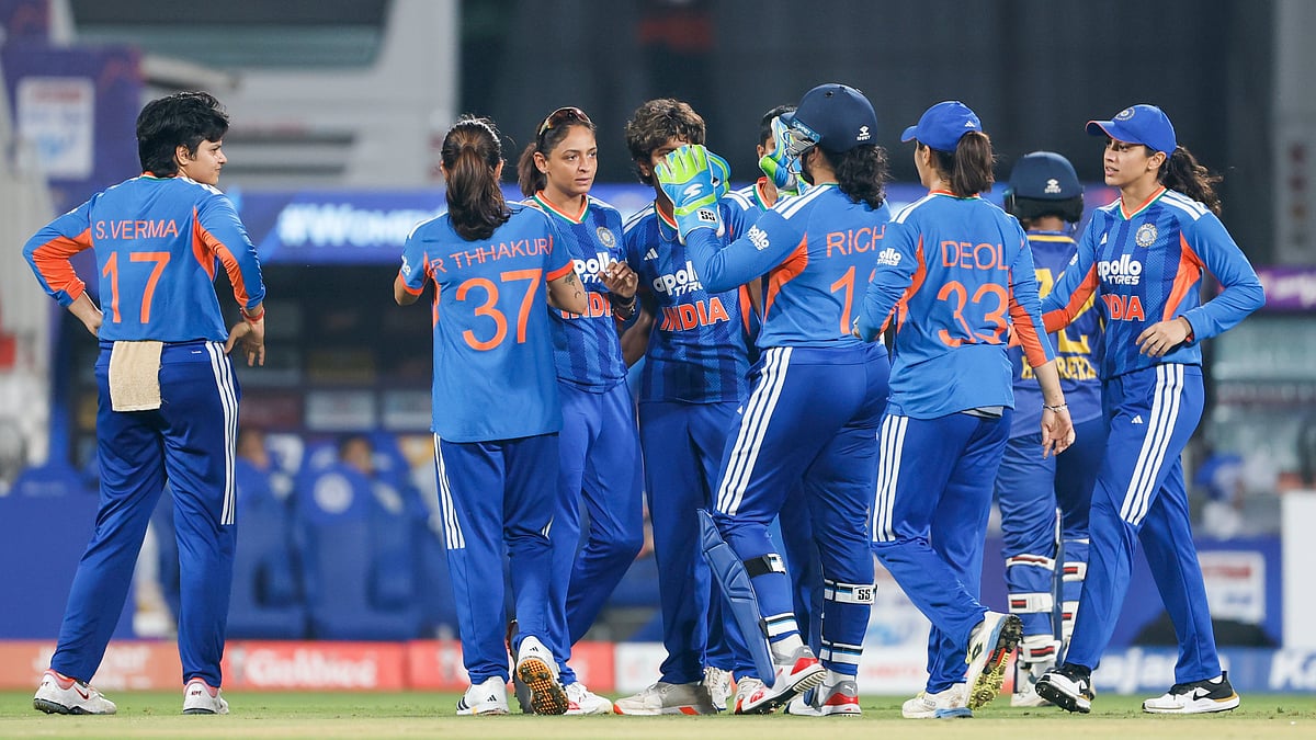| Photo: X/BCCIWomen : India players celebrate after winning their fourth women's T20I match against Sri Lanka on December 29, 2025.