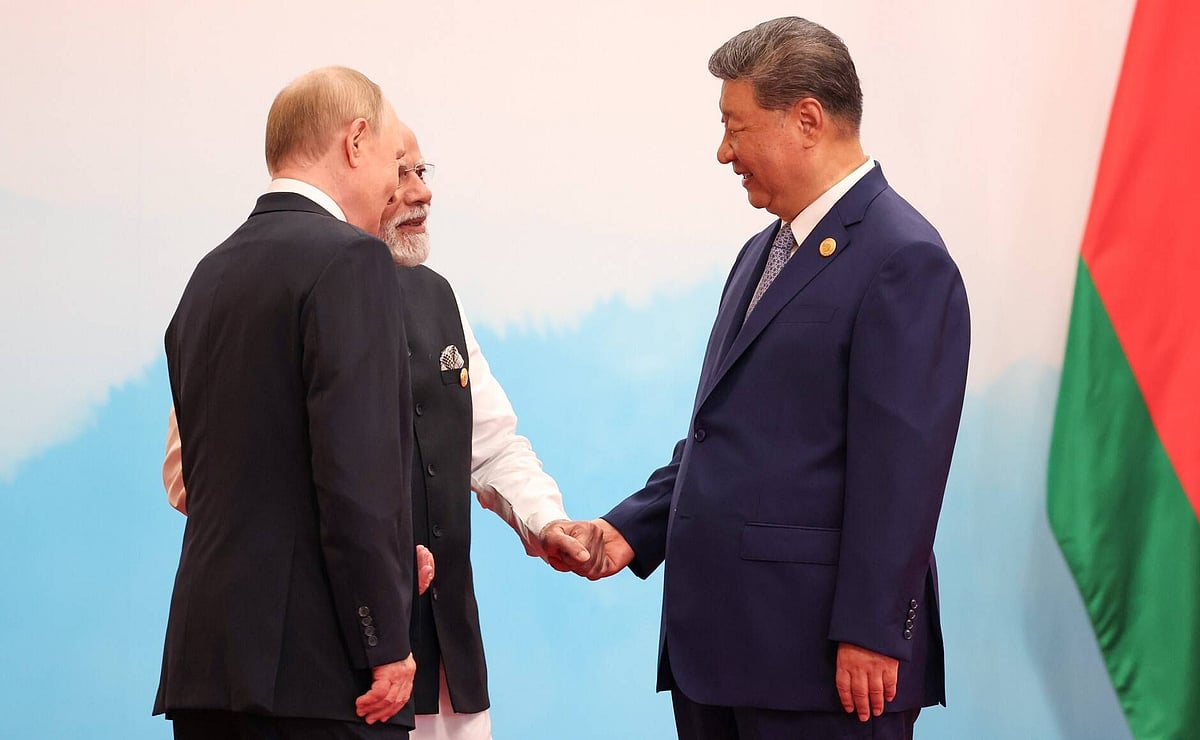 Outlook India : In short, 2025 exposed the limits of personality-centric diplomacy and the need for sharper institutional assessment in a volatile world.