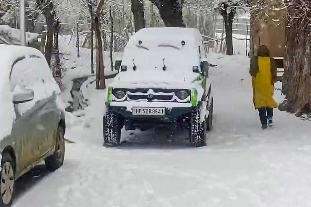 Weather: Snowfall in Ladakh