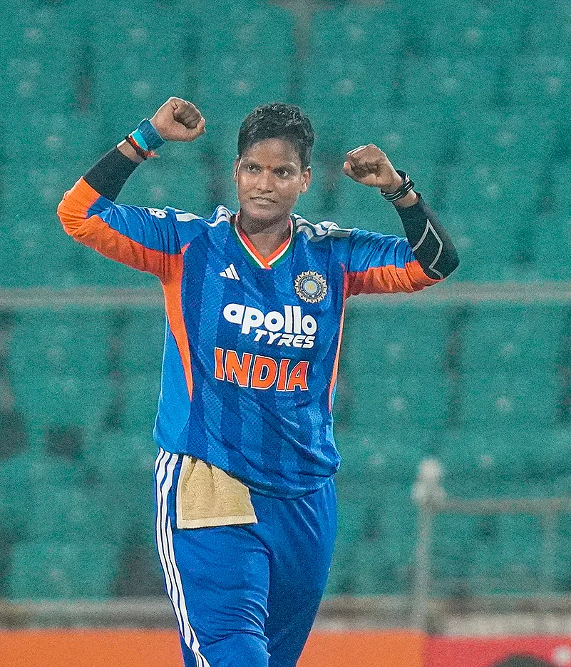 IND-W vs SL-W: 5th T20I match-Indias Deepti Sharma
