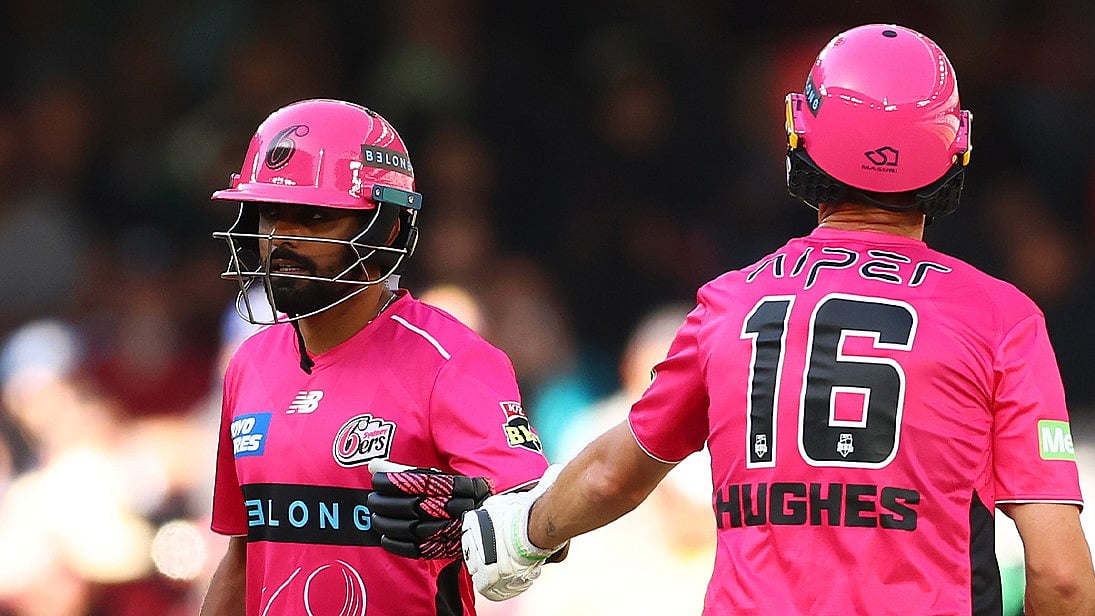X/BBL : Babar Azam hit an unbeaten 58 for Sydney Sixers against Melbourne Renegades in their Big Bash League 2025–26 encounter.