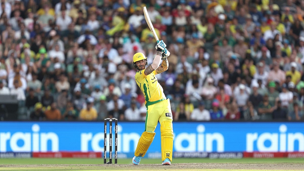 Sportzpics : Faf Du Plessis of Joburg Super Kings play a shot during match 9