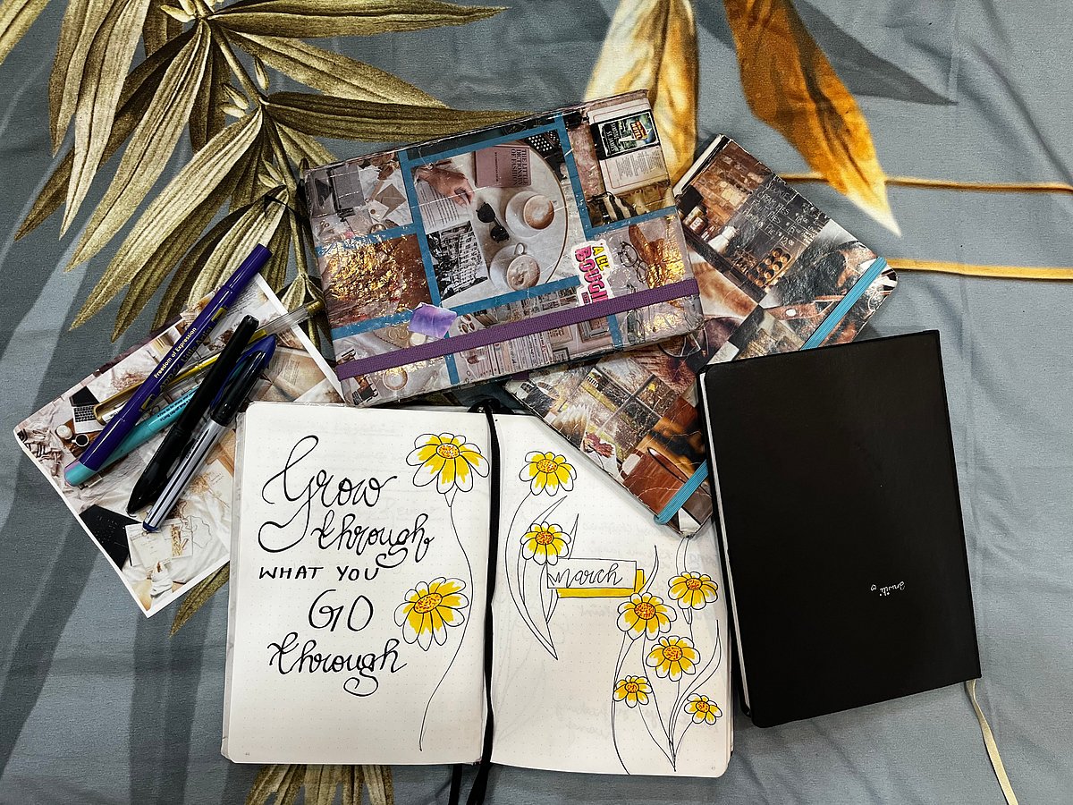 Anwiti Singh : In a recent interview with Outlook, writer and journalist Amitava Kumar exclaimed, “You are not a writer if you don’t carry a notebook.” 