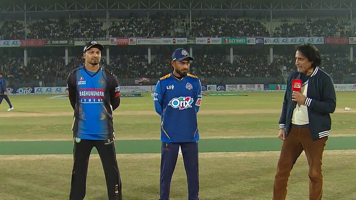 X/Bangladesh Cricket : Captains at the toss for the Bangladesh Premier League 2025-26 between Dhaka Capitals and Rangpur Riders in Sylhet.