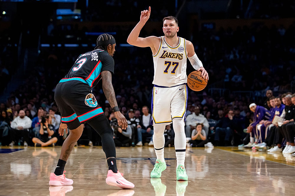Memphis Grizzlies - Los Angeles Lakers NBA Basketball-Luka Doncic