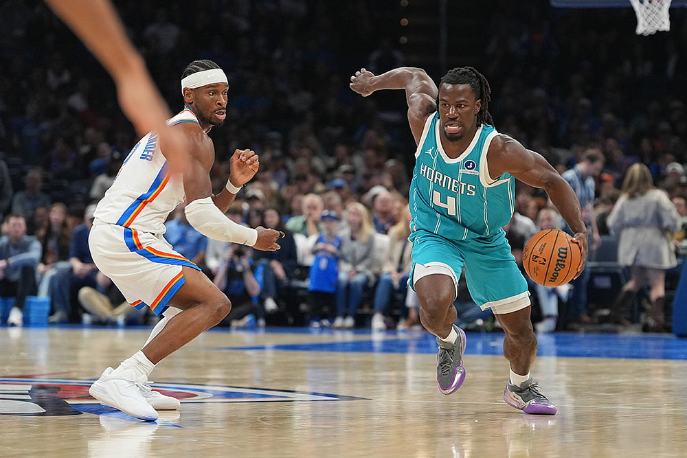 Charlotte Hornets vs Oklahoma City Thunder Basketball-Sion James