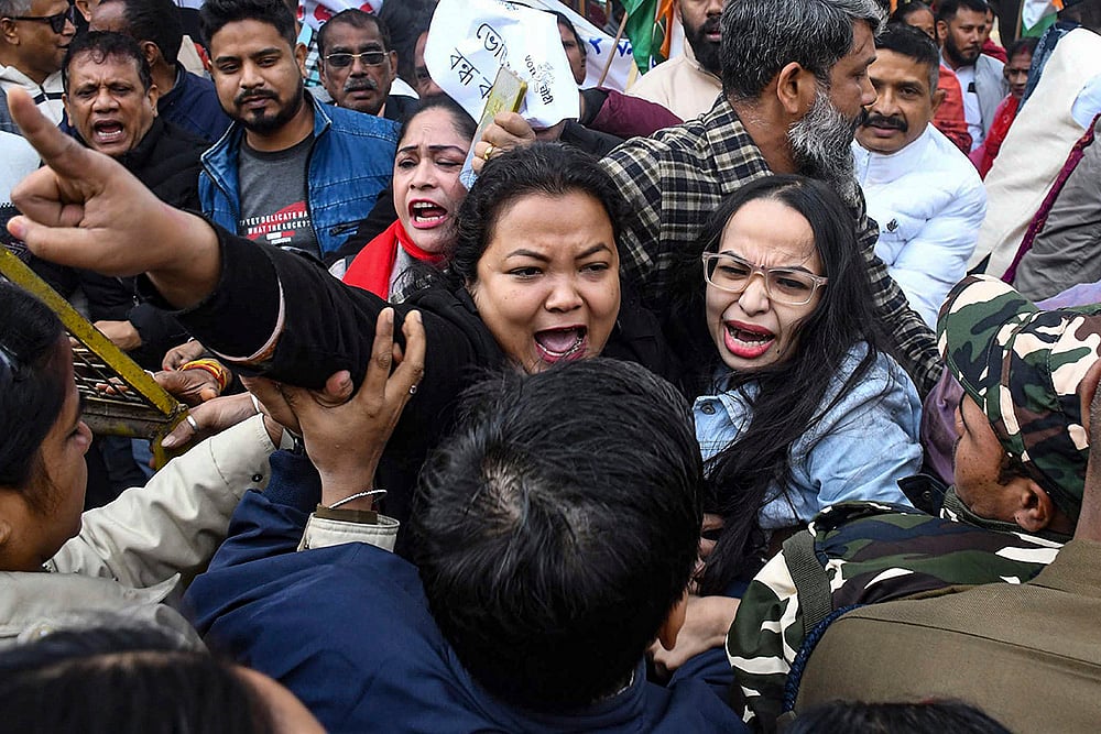 Congress protest against Assam draft electoral roll