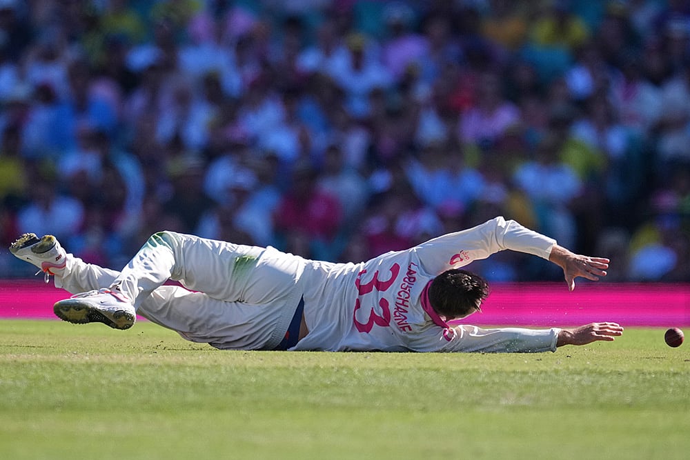 AUS Vs ENG 5th Ashes Test Day 4 pics-Marnus Labuschagne