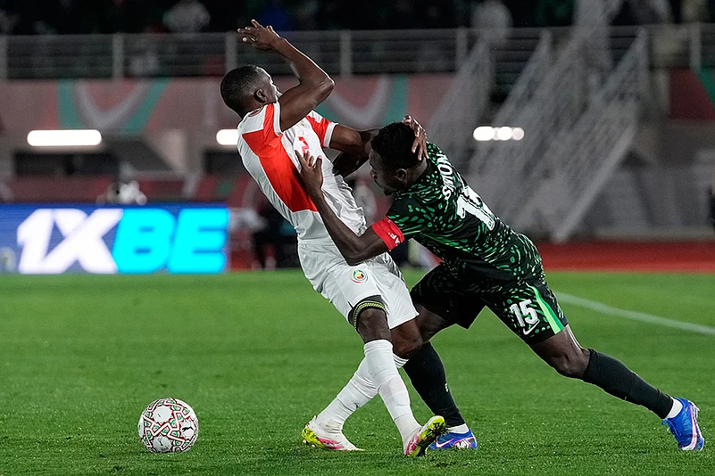 Nigeria vs Mozambique Africa Cup of Nations soccer-Moses Simon