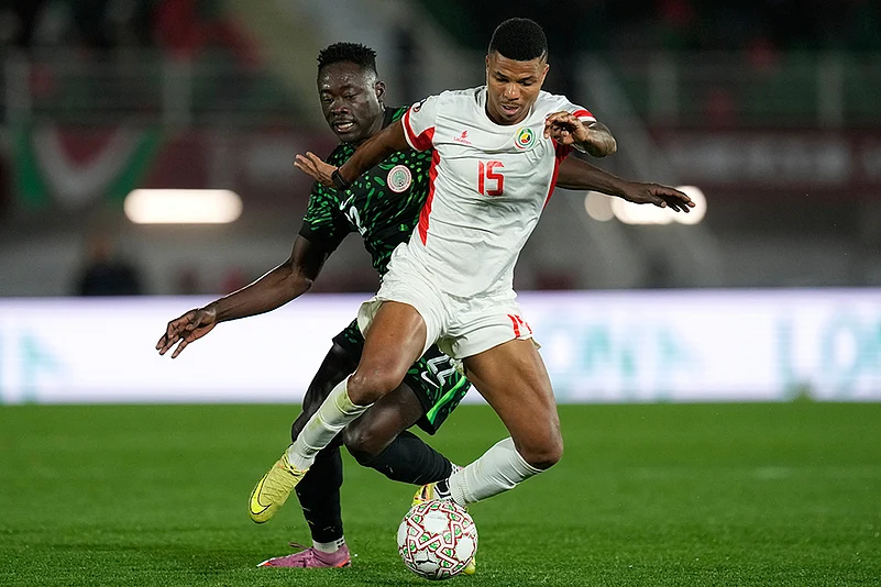 Nigeria vs Mozambique Africa Cup of Nations soccer-Reinildo Mandava