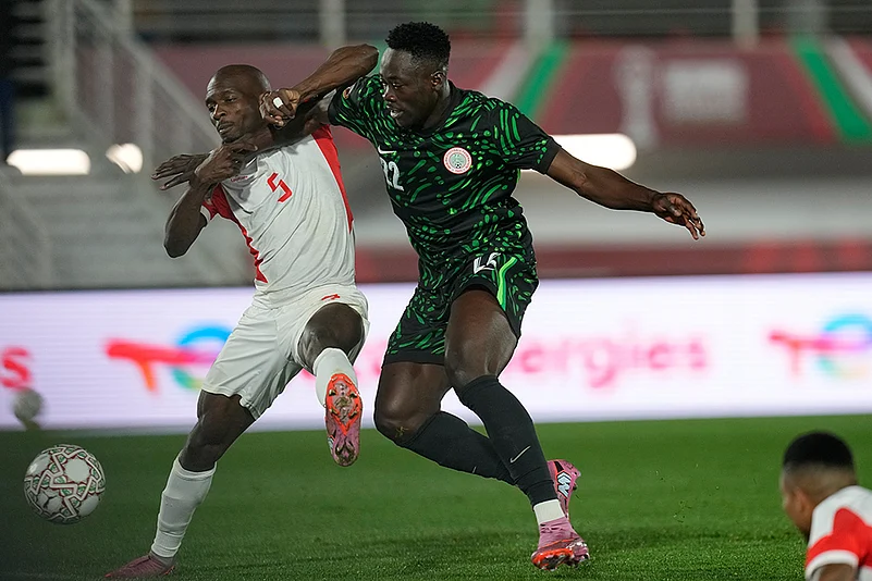 Nigeria vs Mozambique Africa Cup of Nations soccer-Bruno Langa