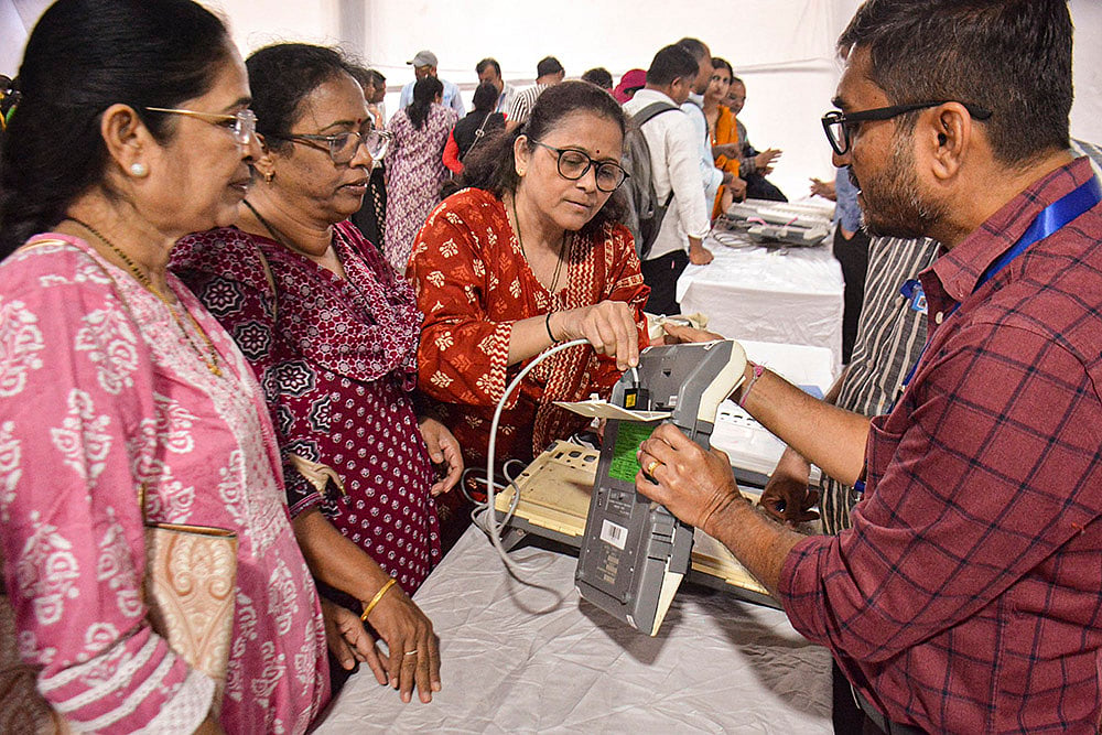 Preps for Thane Municipal Corporation polls