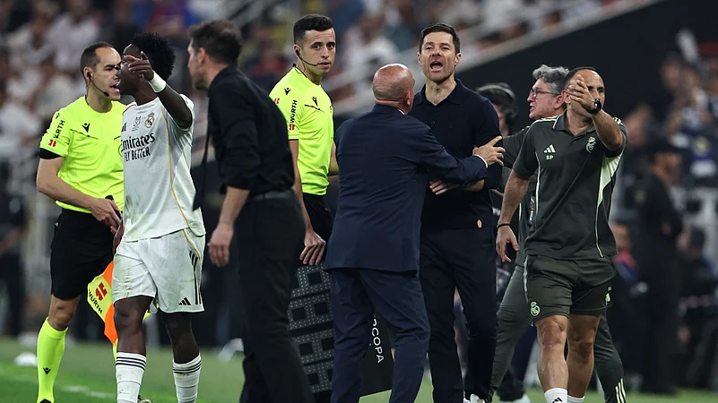 Vini Jr clashes with Simeone