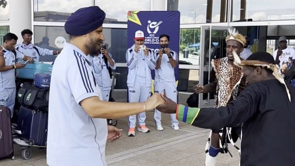 X/ ZimCricketv : ICC U19 World Cup 2026: Zimbabwe Gives Grand Cultural Welcome to Indian Team - Video