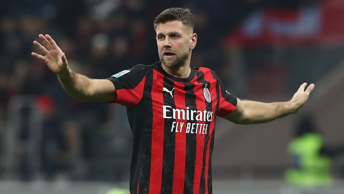 Niclas Fullkrug in action for AC Milan.