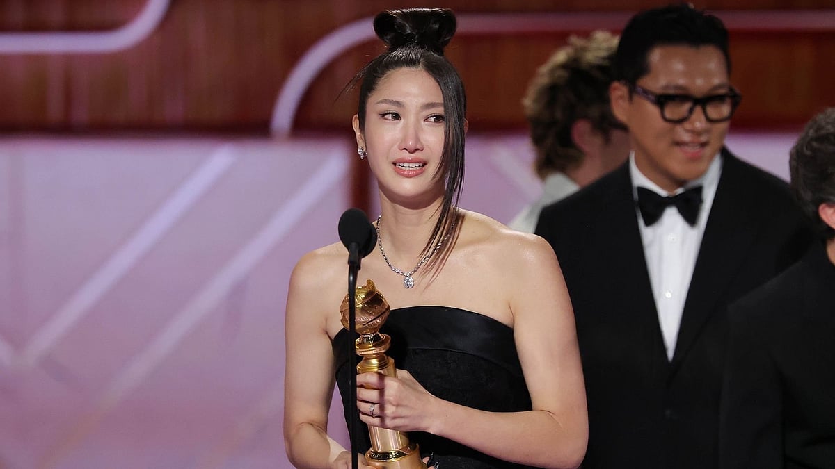 X/Ejae Daily : Ejae delivers emotional Golden Globes 2026 speech