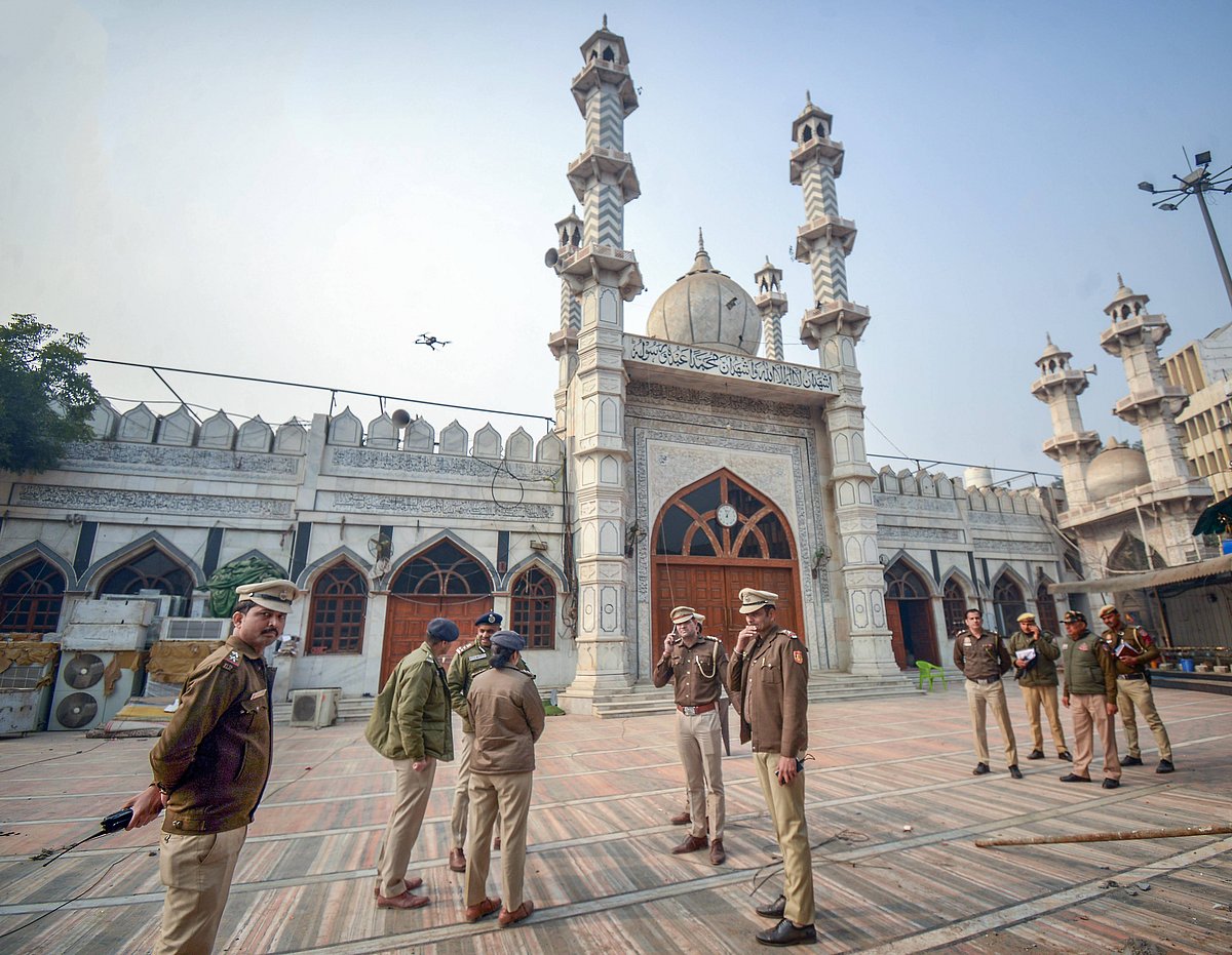 Turkman Gate Violence: Arrests Continue Following Demolition Clash 
