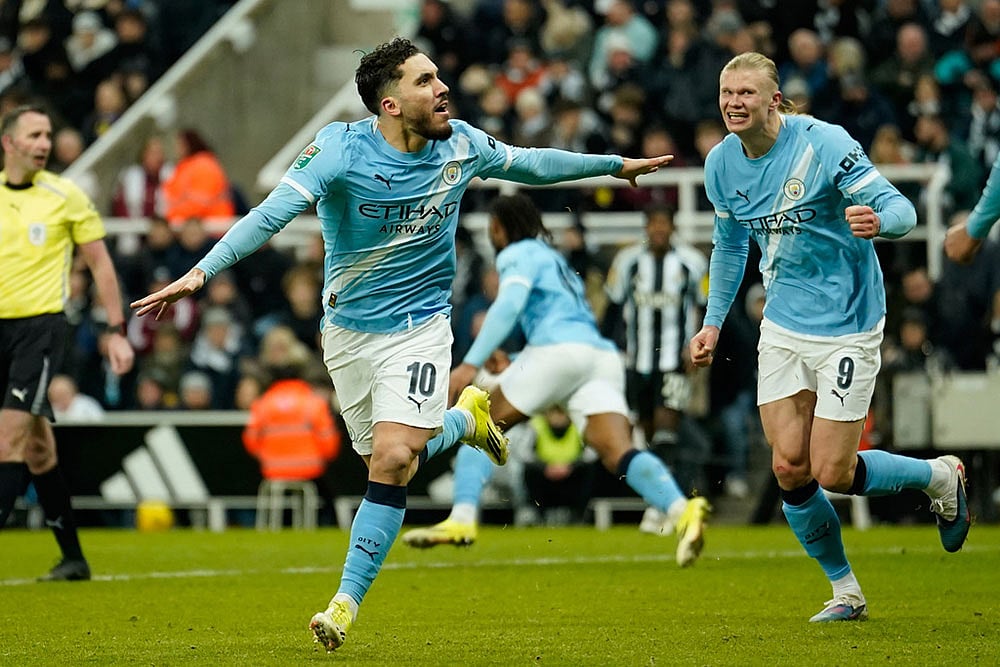 EFL: Newcastle United vs Manchester City