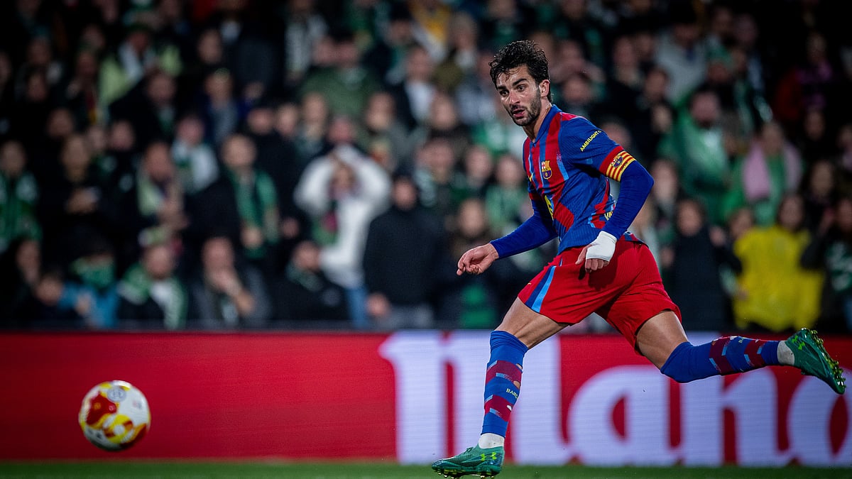 X/Barcelona : Barcelona pipped Racing Santander by 2-0 in the round of 16 to qualify for the quarter-finals of the Copa Del Rey 2025-26 on January 15, 2026.