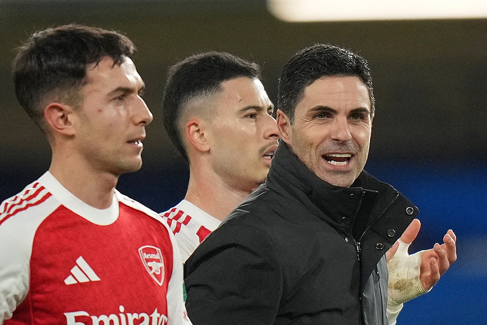 | Photo: AP/Alastair Grant : Arsenal's manager Mikel Arteta reacts after the English League Cup semifinal first leg soccer match between Chelsea and Arsenal in London. 