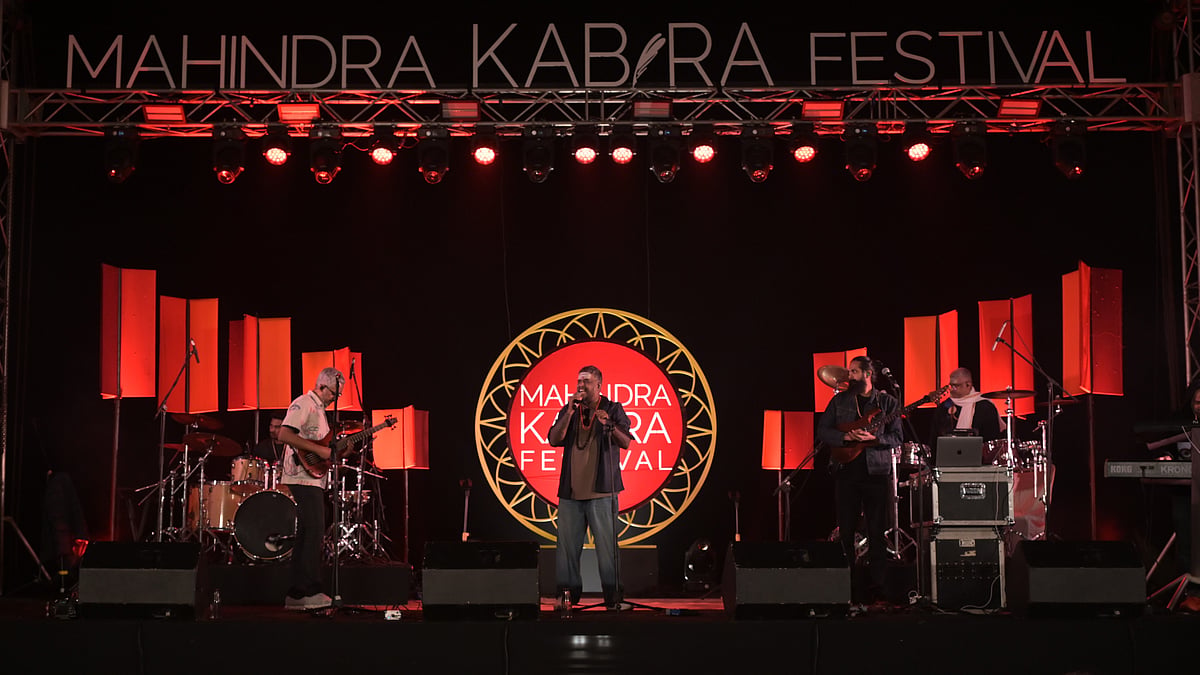 Agam Performing At The Mahindra Kabira Festival - Teamwork Arts