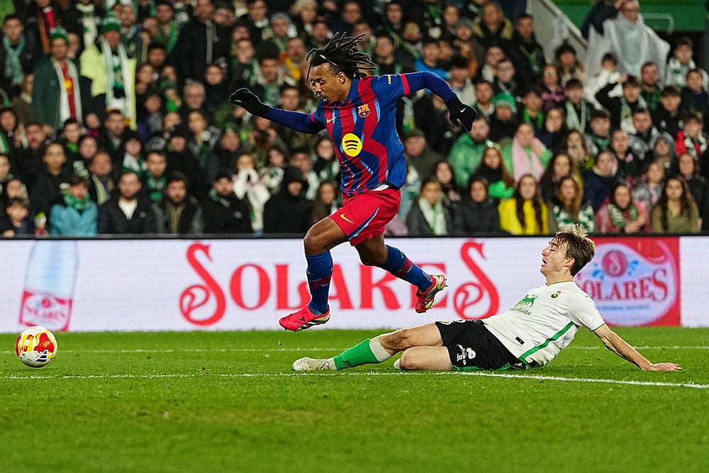 Spain Copa del Rey Soccer: Barcelona vs Racing Santander