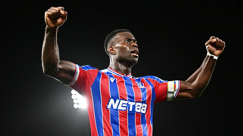 Marc Guehi Manchester City transfer news Oliver Glasner update
