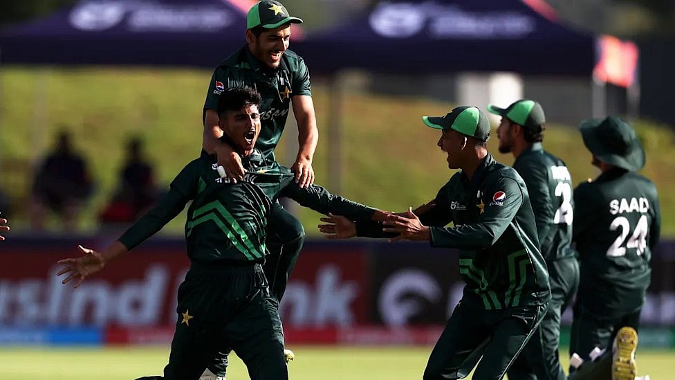 ICC via Getty Images : Ali Raza in action against Australia in the semi-final of the ICC Under-19 Men's Cricket World Cup 2024. 