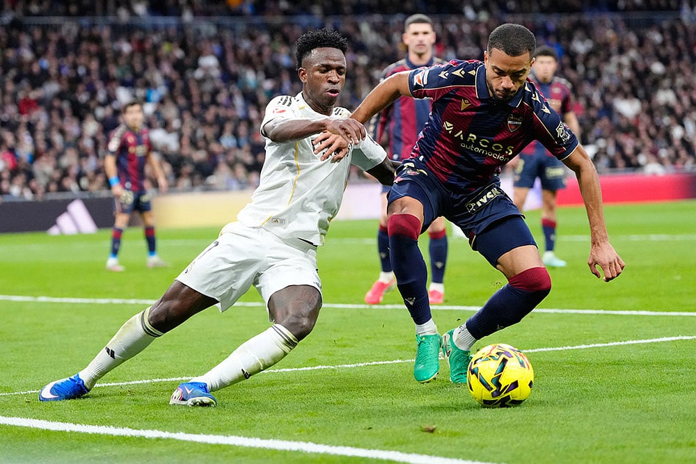 Real Madrid vs Levante Spanish Soccer La liga match-Jeremy Toljan