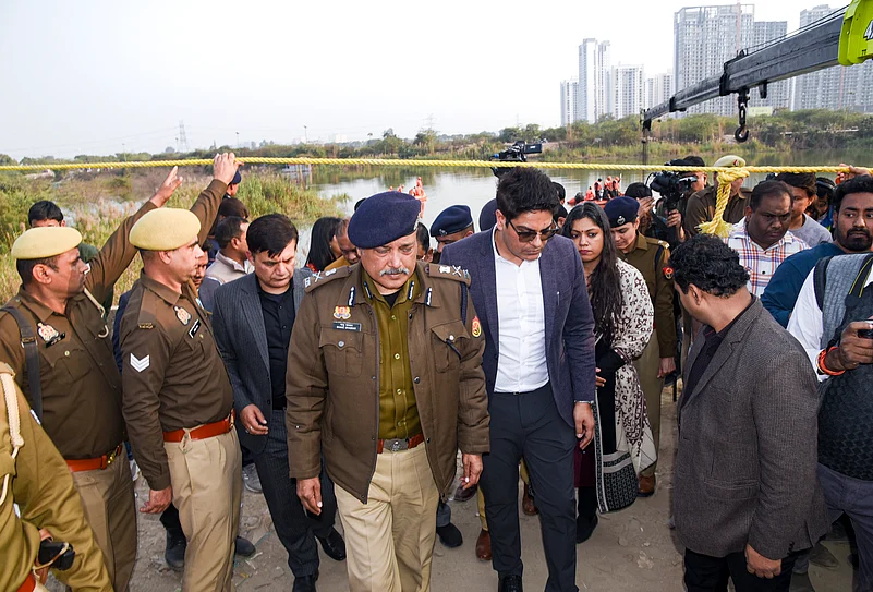 Greater Noida death case, Sector 150 accident, Yuvraj Mehta death, Noida Authority negligence