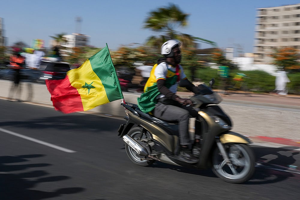 Africa Cup of Nations Soccer Champions Senegal Welcomed By Hundreds Of Fans In Dakar-8