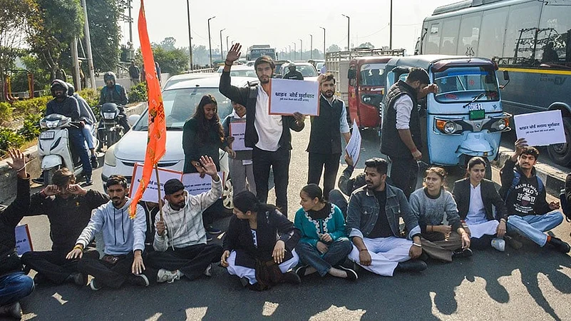J-K medical college row: protests continue