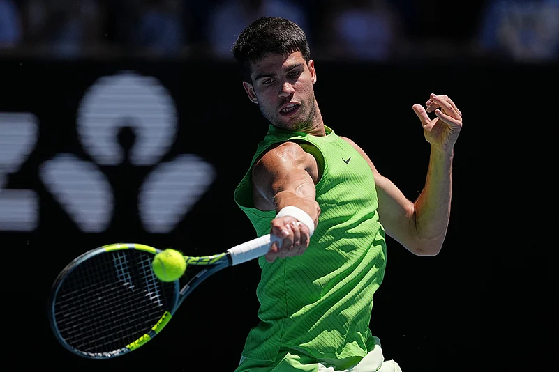 Carlos Alcaraz vs Corentin Moutet Australian open tennis-9