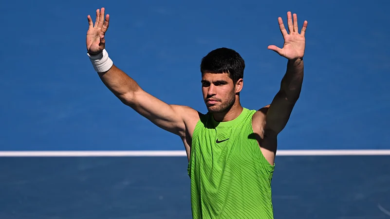 carlos-alcaraz-vs-corentin-moutet-3rd-round-match-report-australian-open-2026