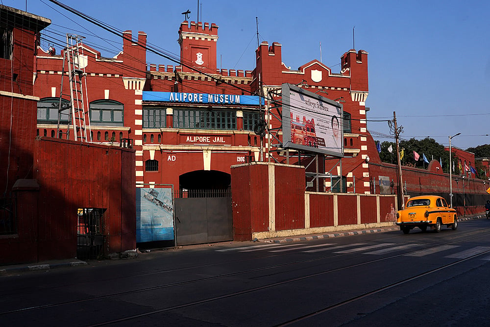 | Photo: Sandipan Chatterjee/Outlook : The image shows the historic Alipore Museum (formerly Alipore Central Jail) located in Kolkata. 