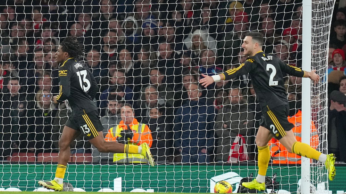 Arsenal Vs Man United LIVE Score, Premier League Updates