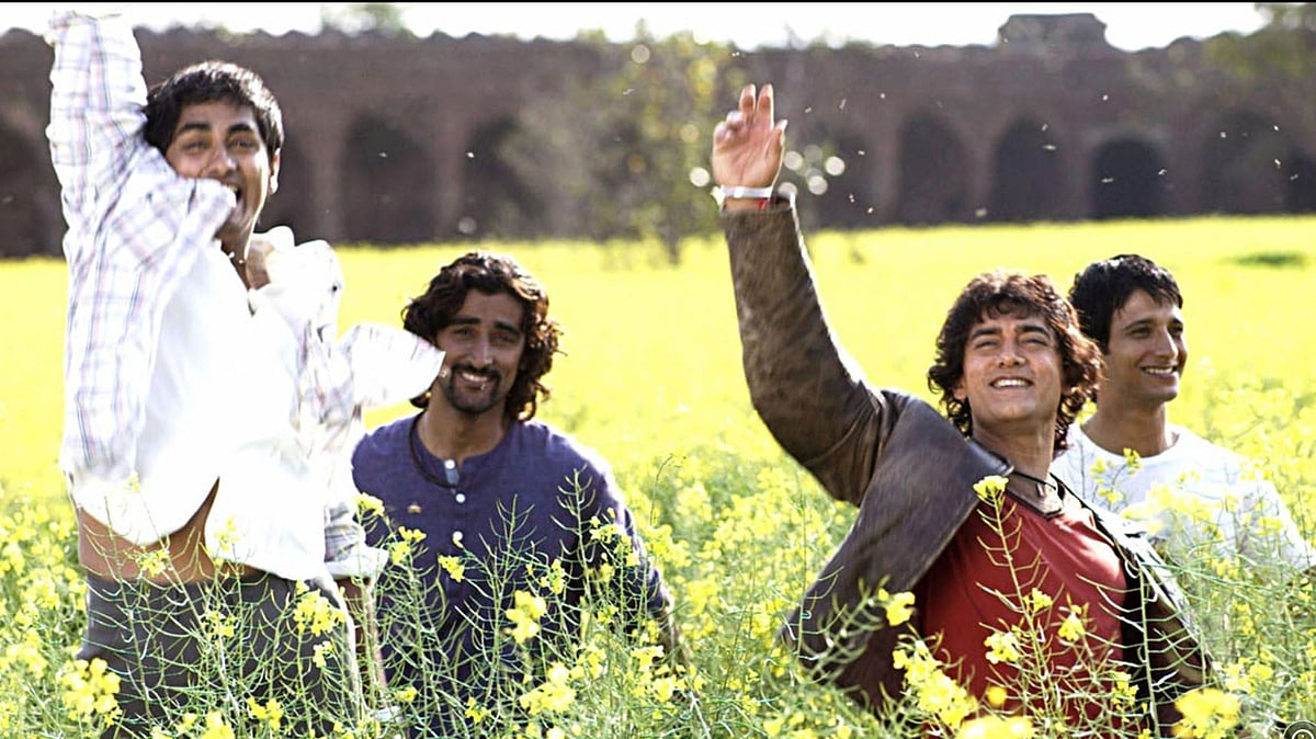 A still from Rang De Basanti  - IMDb