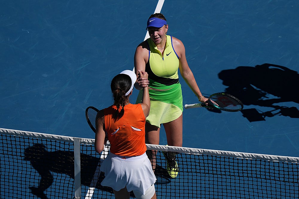 Amanda Anisimova vs Wang Xinyu Australian Open tennis-2